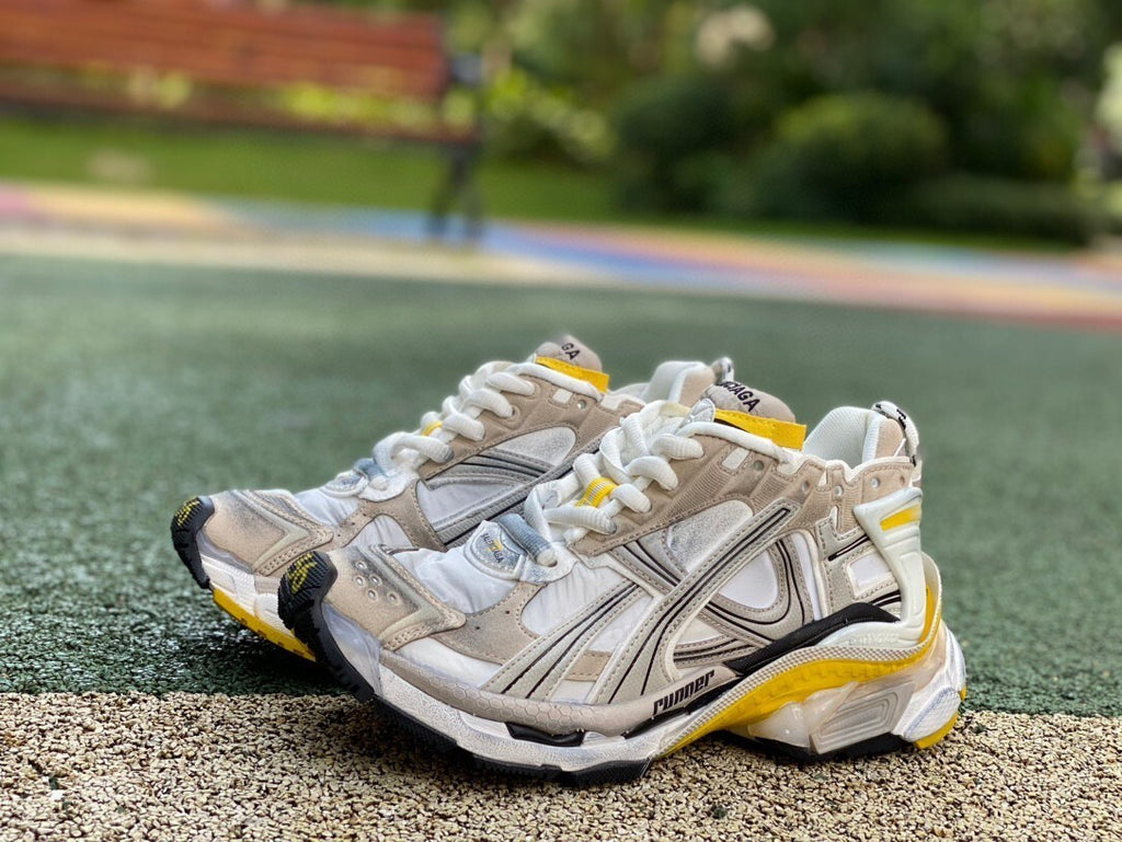 BALENCIAGA RUNNER