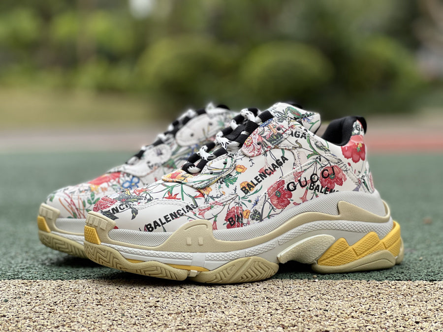 BALENCIAGA TRIPLE S X GUCCI