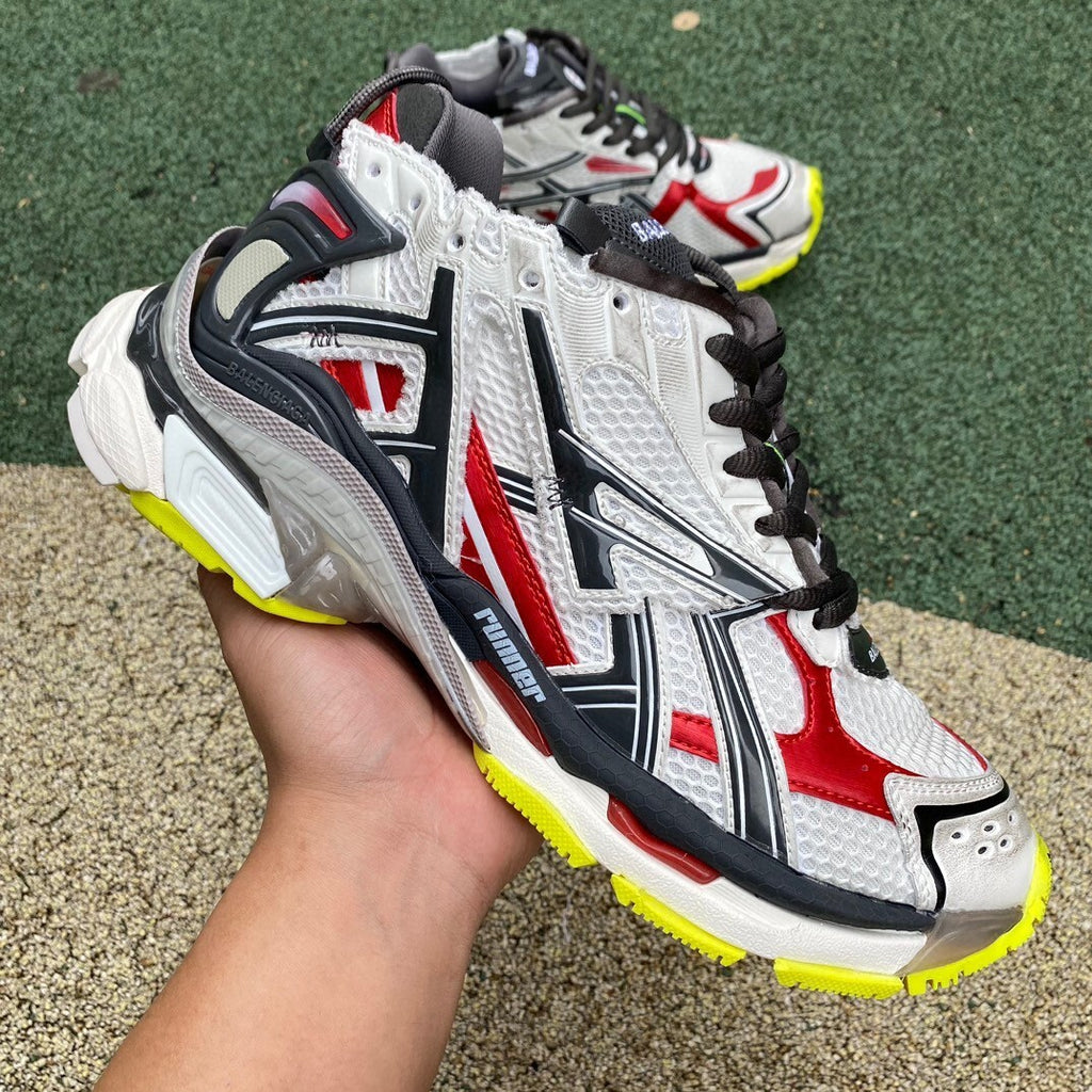 BALENCIAGA RUNNER