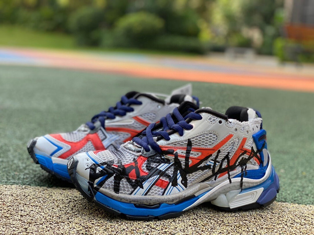 BALENCIAGA RUNNER