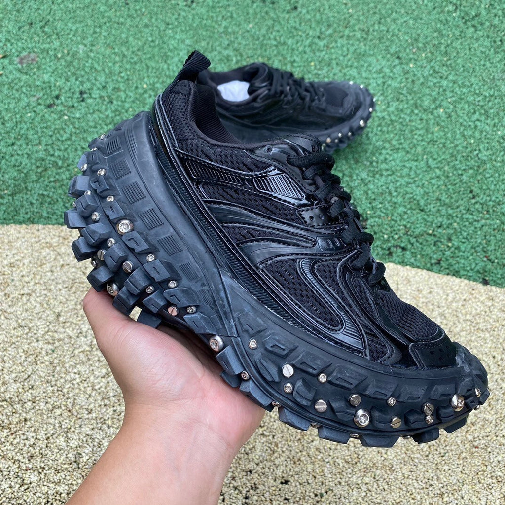 BALENCIAGA DEFENDER ‘BLACK’