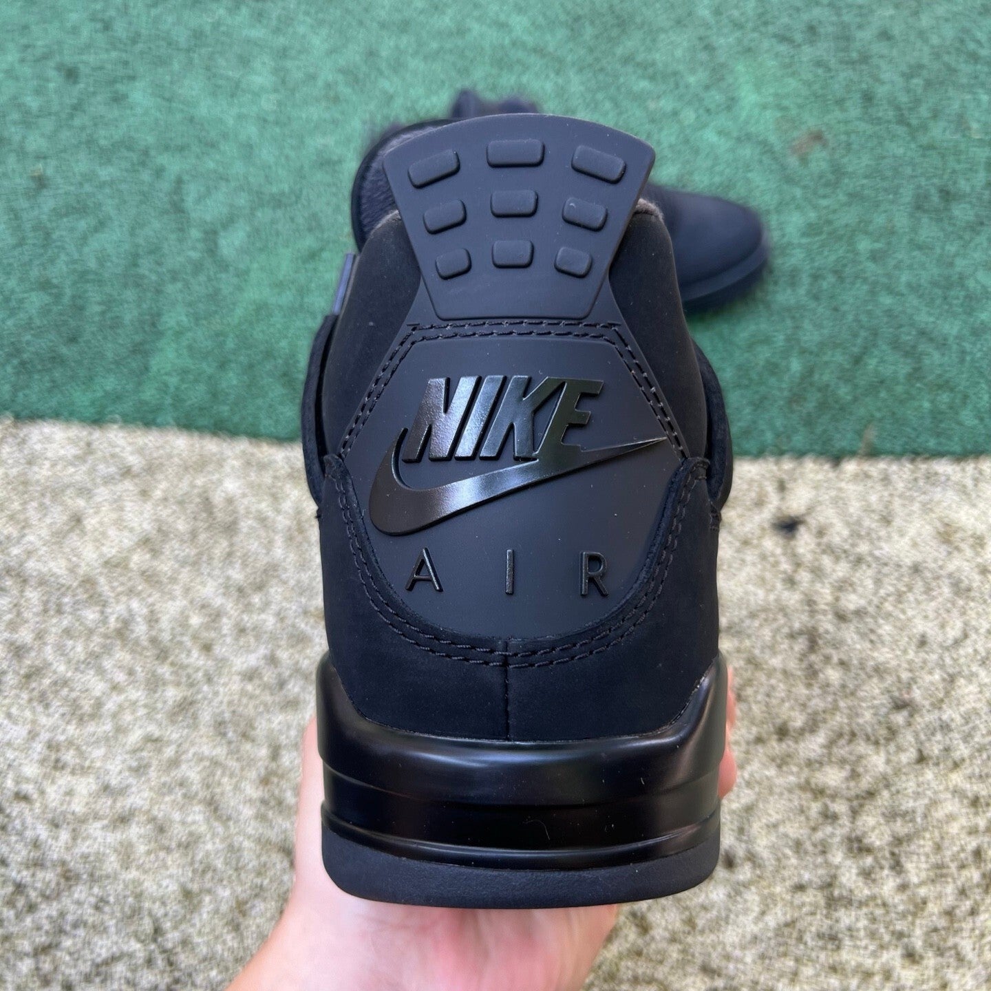 Air Jordan 4 Retro ‘Black Cat’ 2025