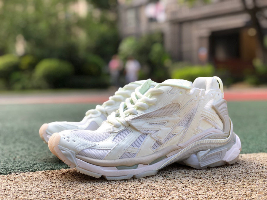 BALENCIAGA RUNNER