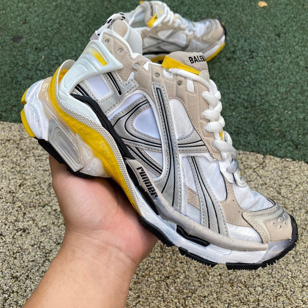 BALENCIAGA RUNNER