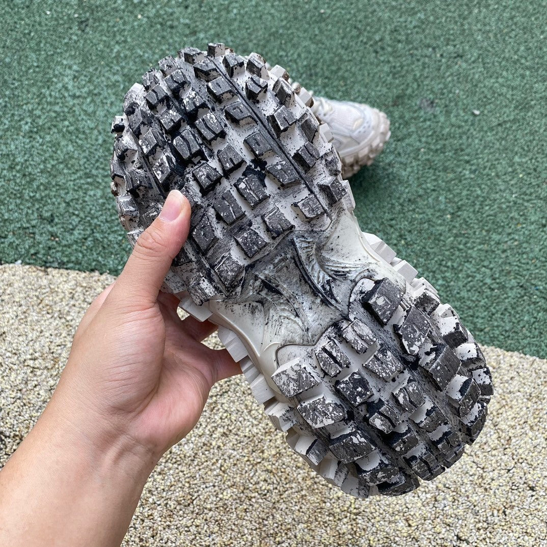 Balenciaga Defenders ‘Brown’