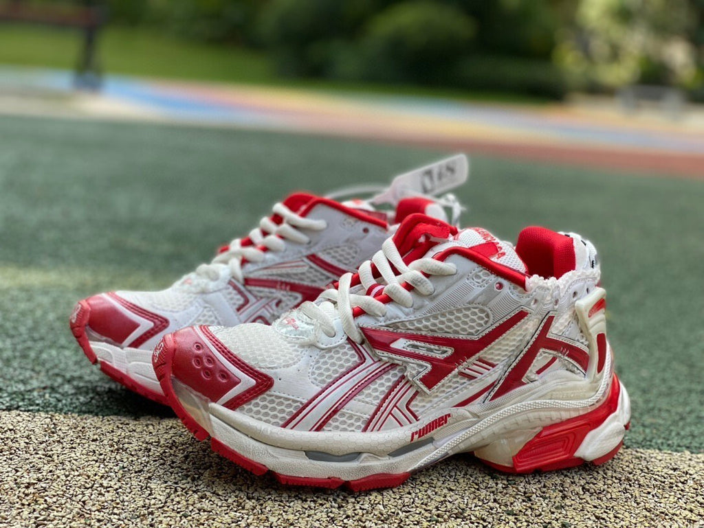 BALENCIAGA RUNNER SNEAKER ‘WHITE RED’