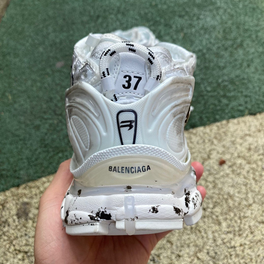 BALENCIAGA RUNNER GRAFFITI WHITE