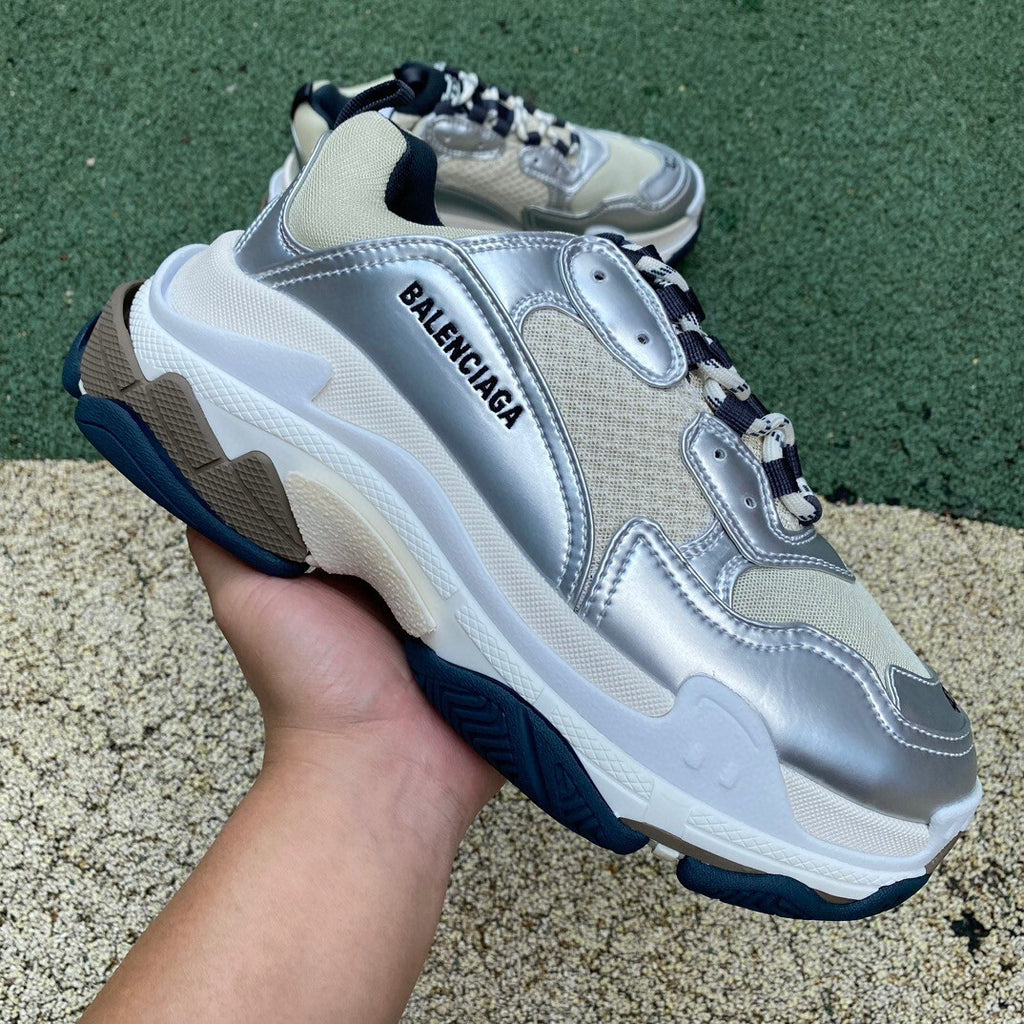 BALENCIAGA TRIPLE S
