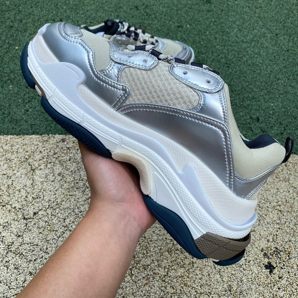 BALENCIAGA TRIPLE S
