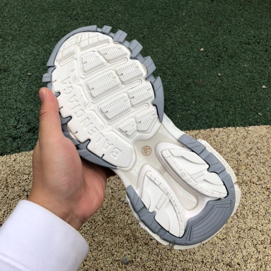 BALENCIAGA TRACK
