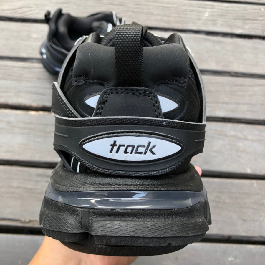 BALENCIAGA TRACK