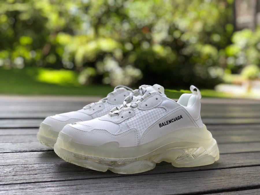 BALENCIAGA TRIPLE S