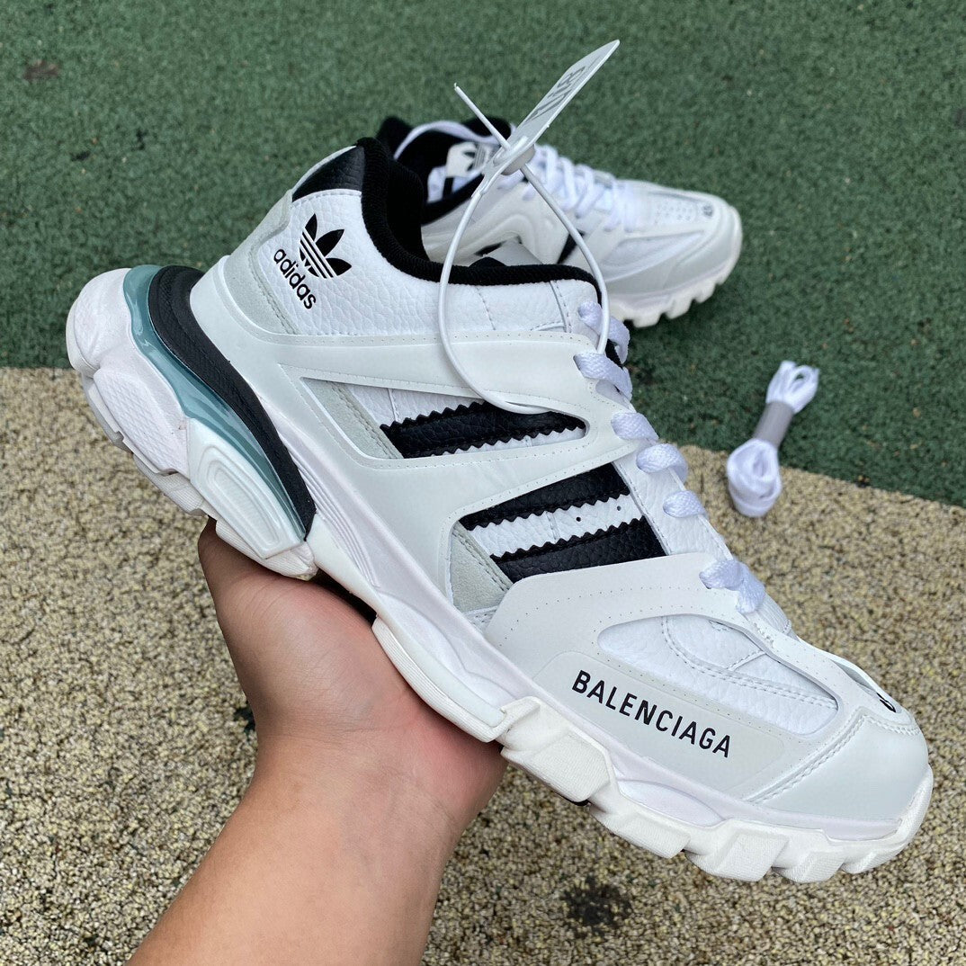 BALENCIAGA TRACK