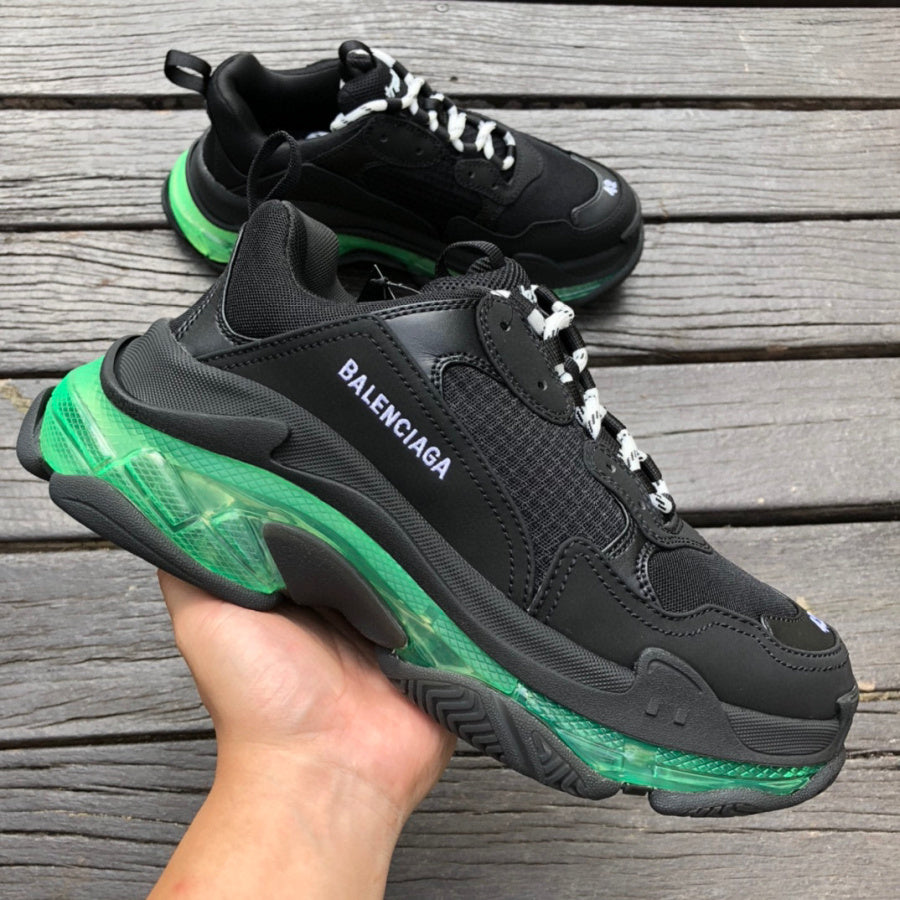 BALENCIAGA TRIPLE S