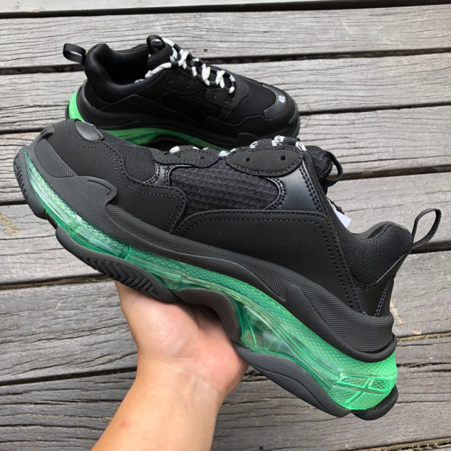 BALENCIAGA TRIPLE S