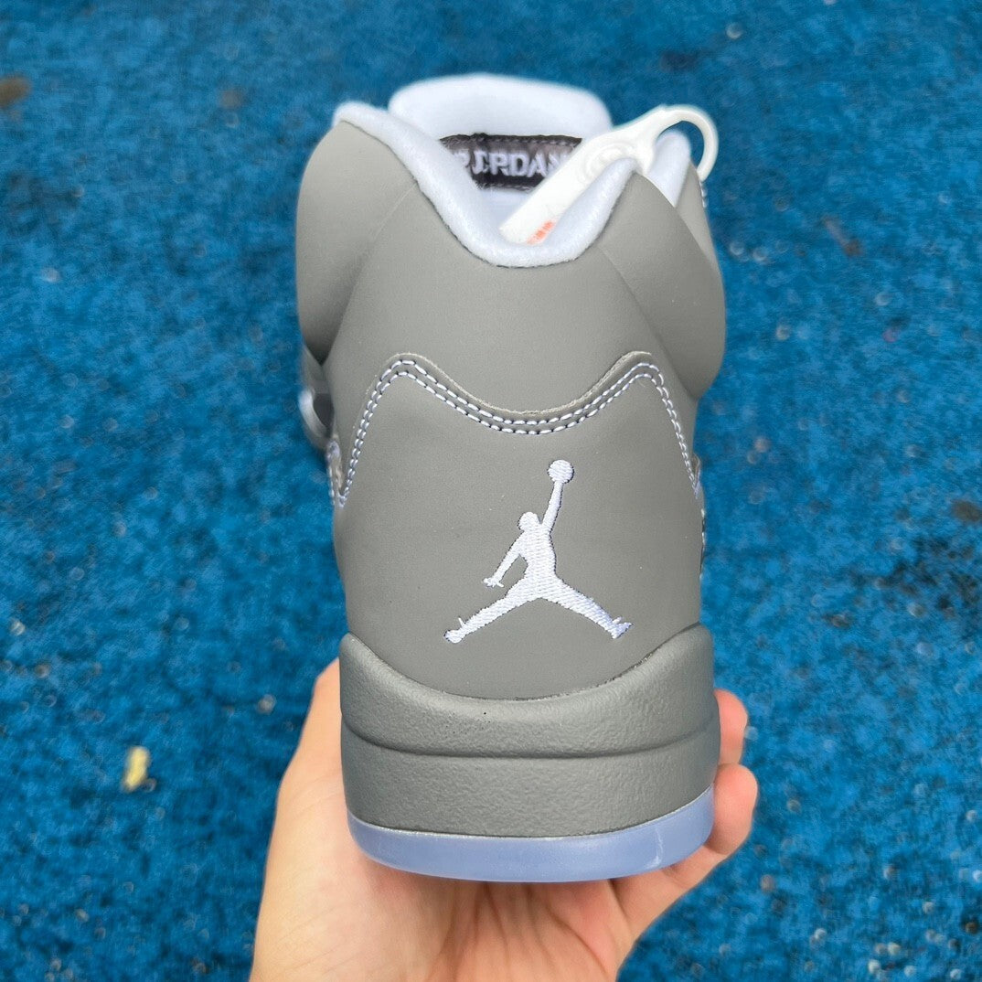 JORDAN 5 WOLF GREY
